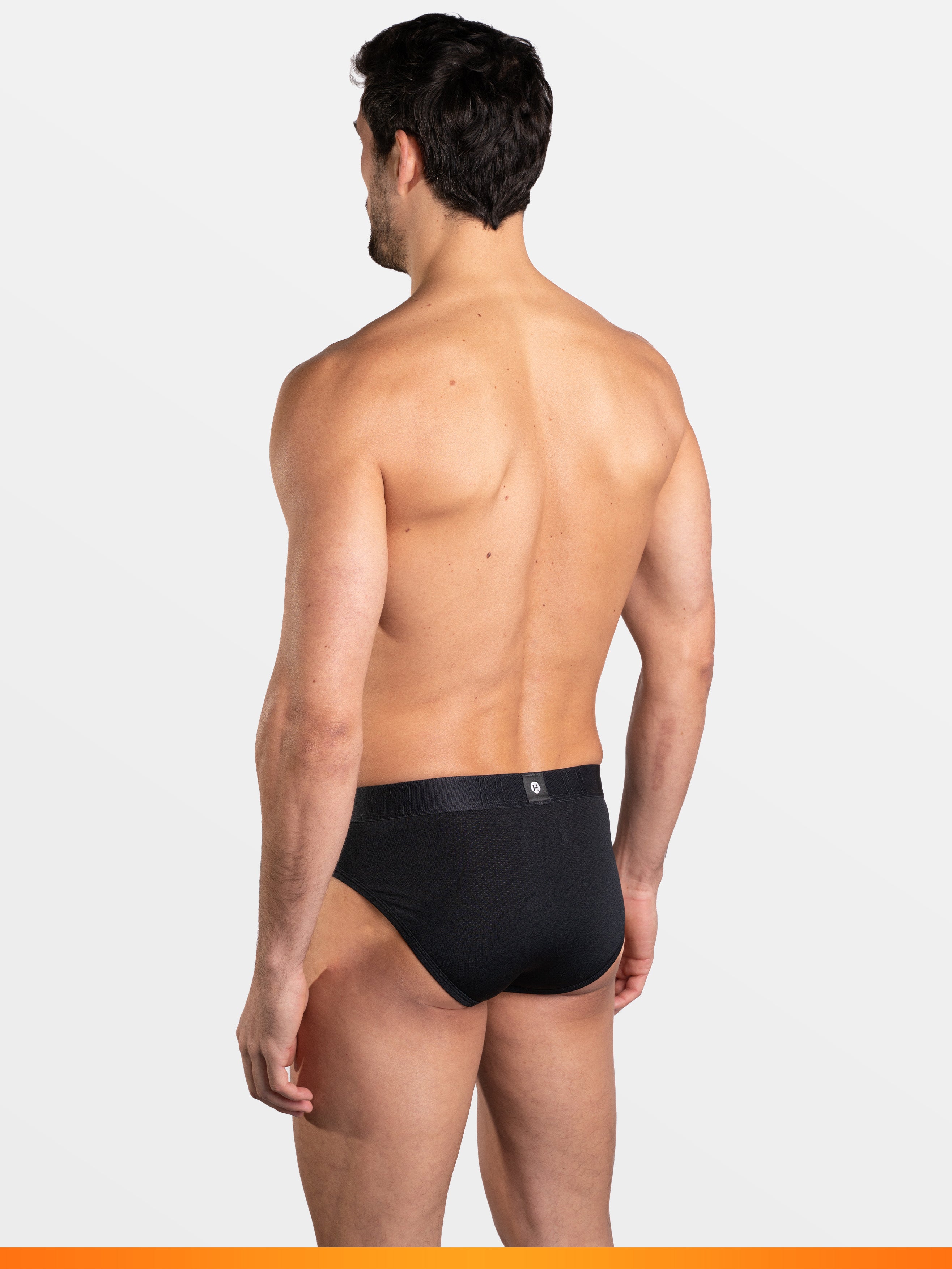 SPORTS BRIEF