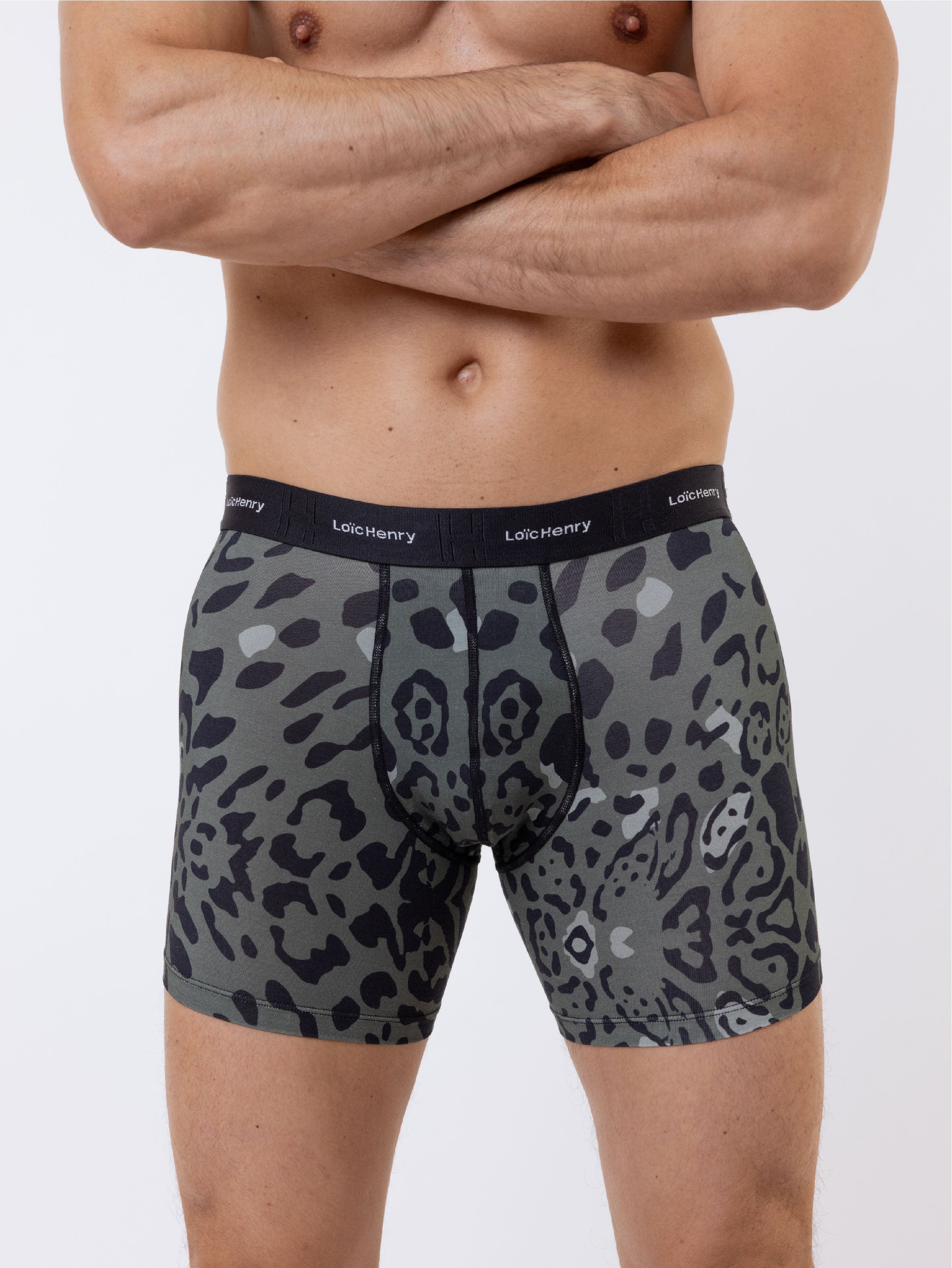 NEW LEO KAKI