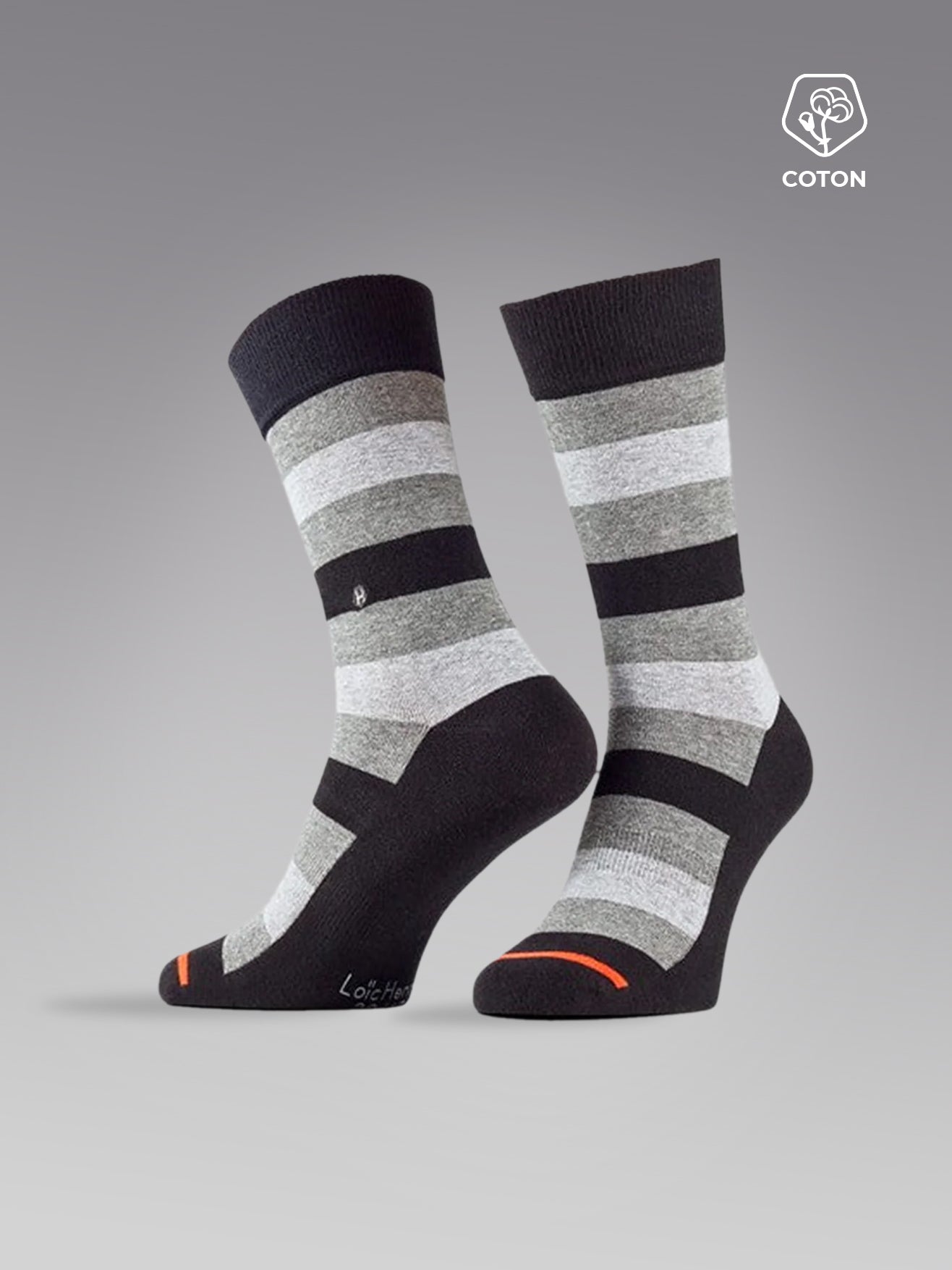 BLACK AND GREY GROOVES